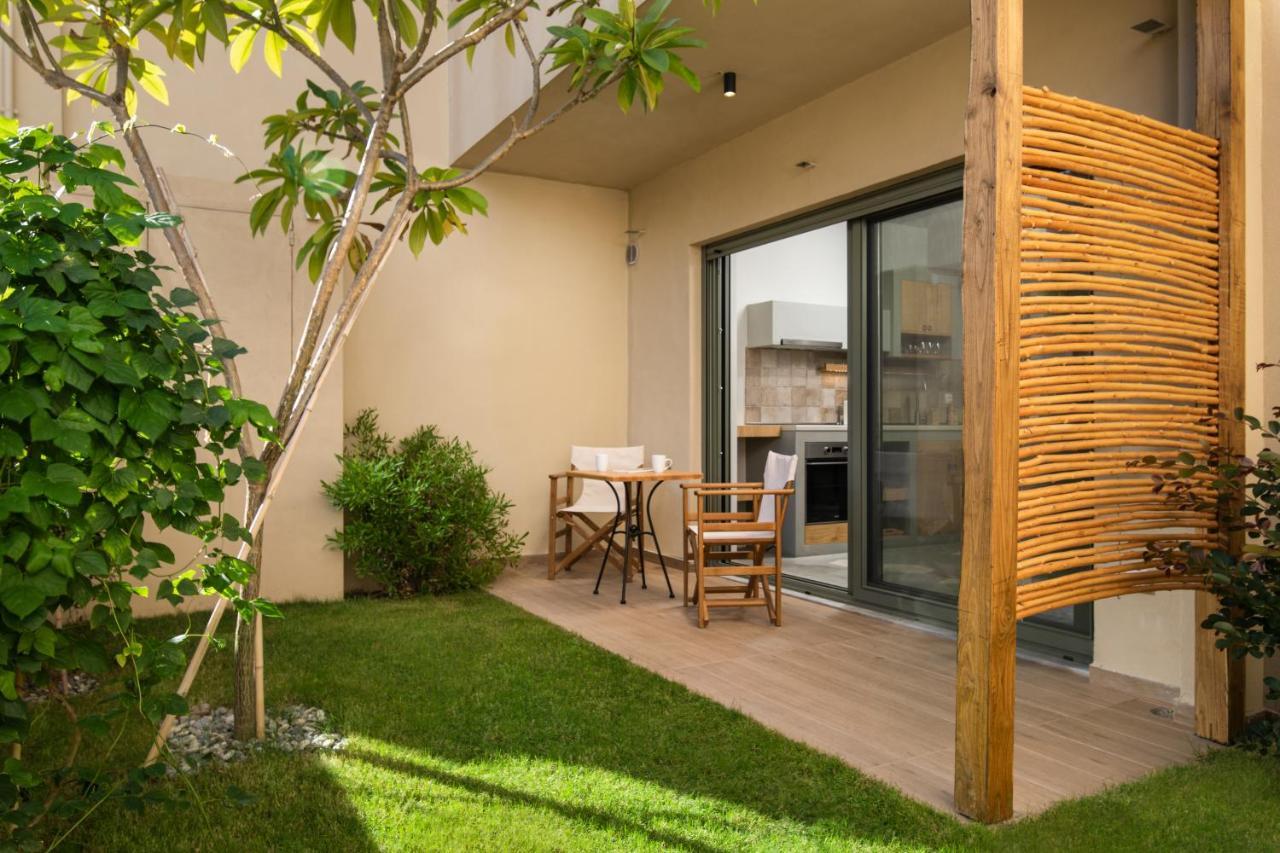 Villas Plumeria ปาไลโอโกรา ภายนอก รูปภาพ